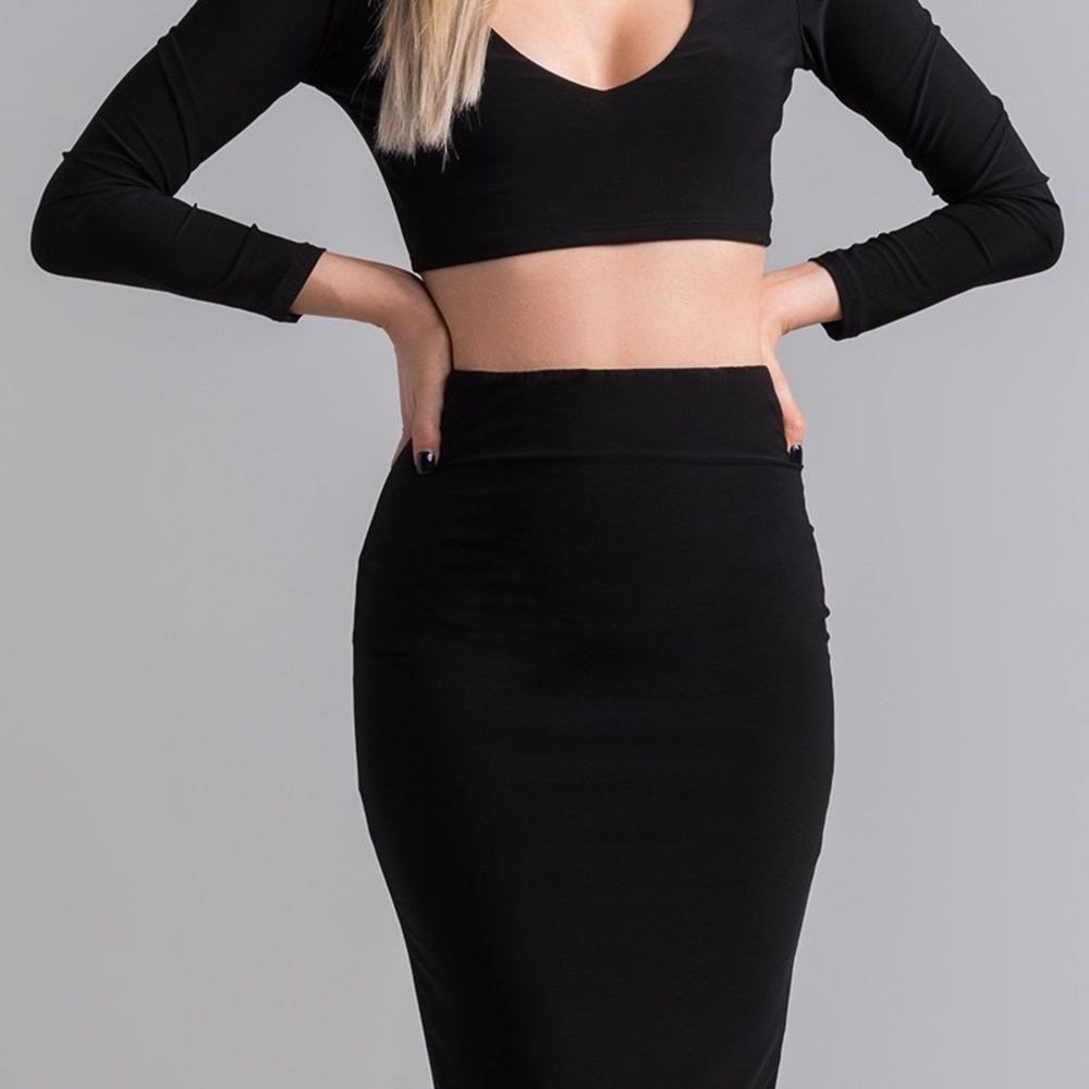 Akira 🎆 Pencil Skirt (Black)